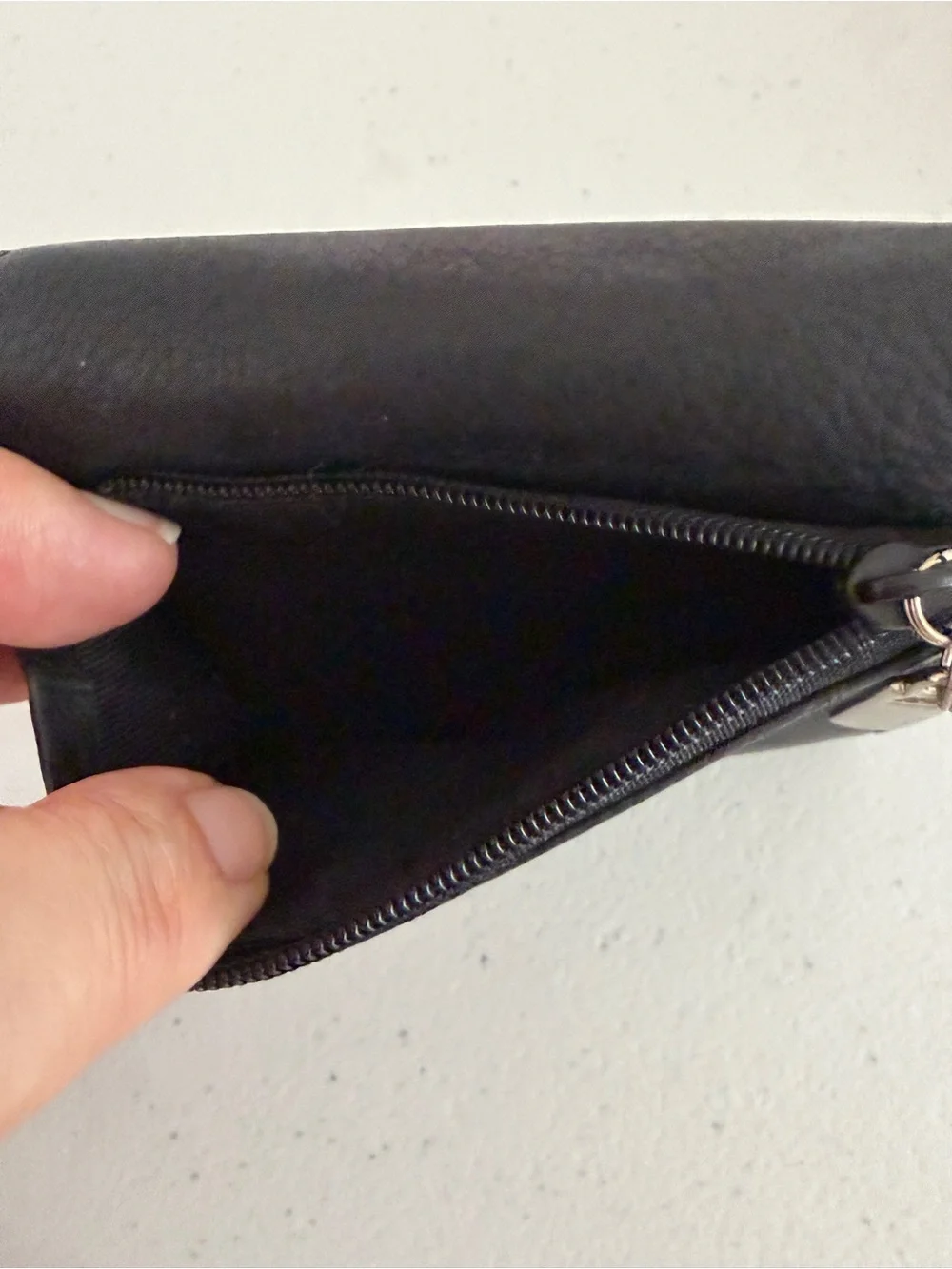 Classic Black Leather Women's Wallet - Compact Trifold